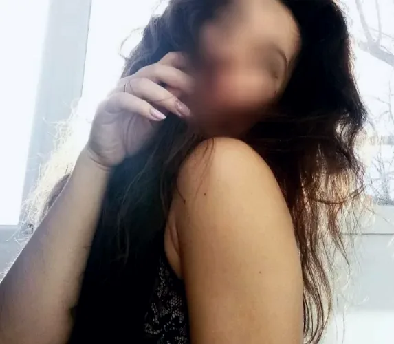 Cecilie, 35