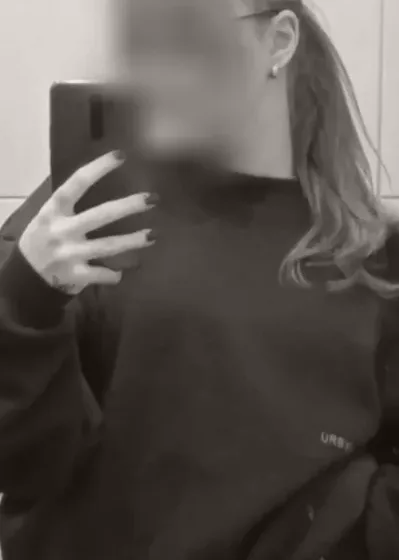 Celina, 19
