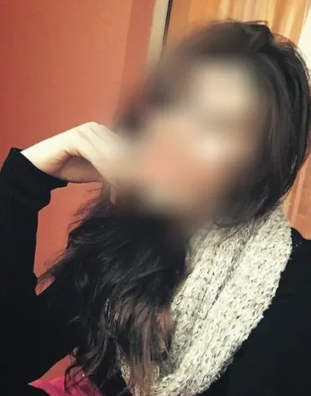 Emina, 28